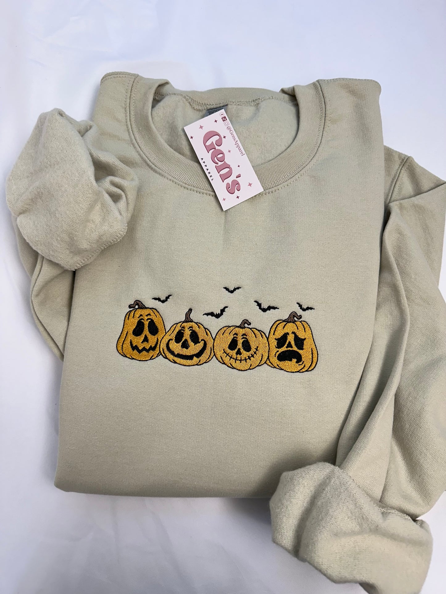 Embroidered Vintage Pumpkins Sweatshirt